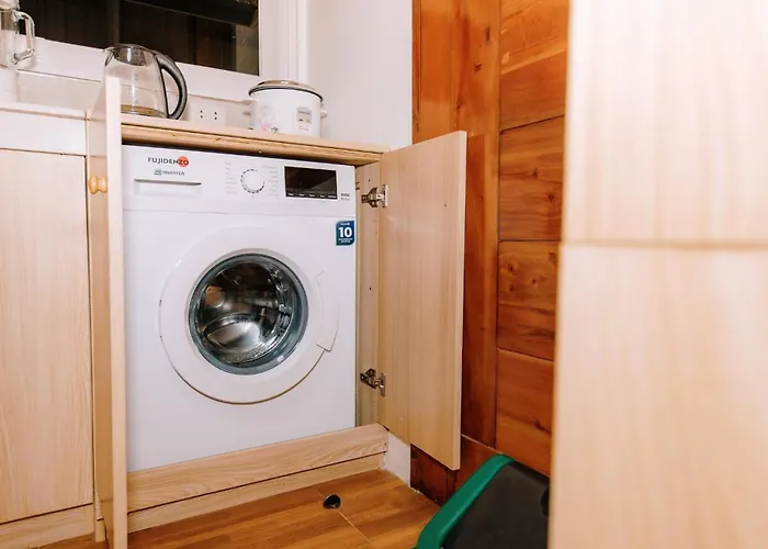 Modern Bahay Kubo With Hot And Cold Shower Gasthof