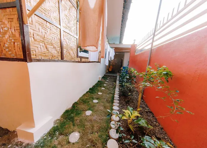 Gasthof Modern Bahay Kubo With Hot And Cold Shower Minglanilla